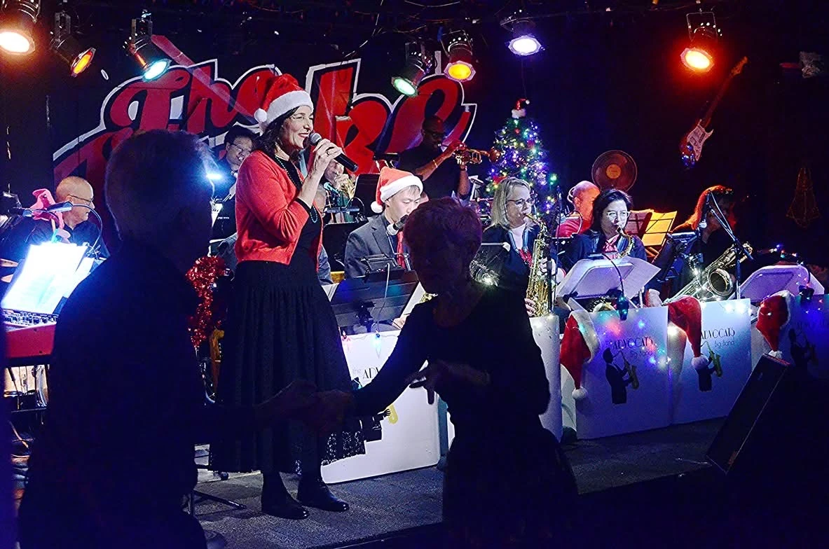 Christmas live music event.